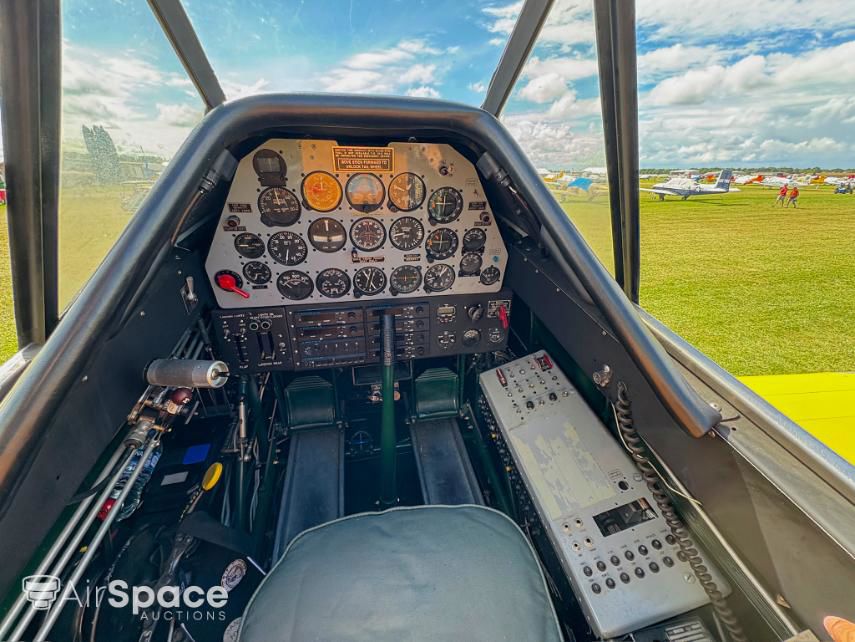1952 Canadian Car & Foundry Harvard Mk IV - Interior